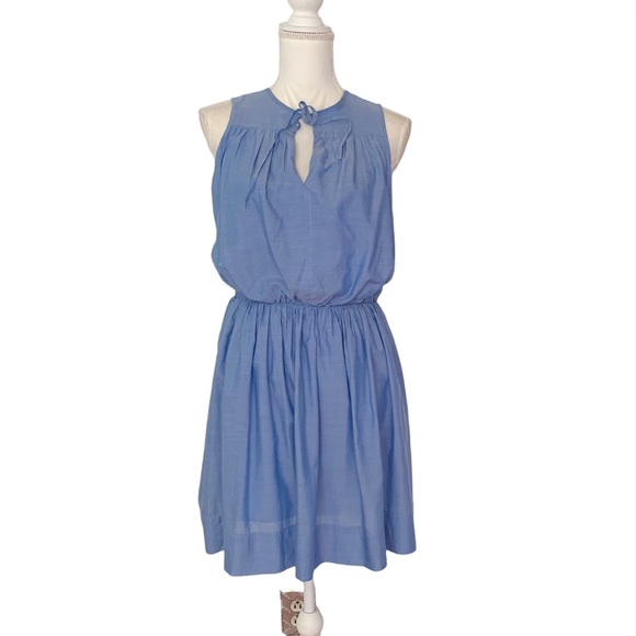 Banana Republic Dresses & Skirts - Banana Republic Chambray Dress Size 6